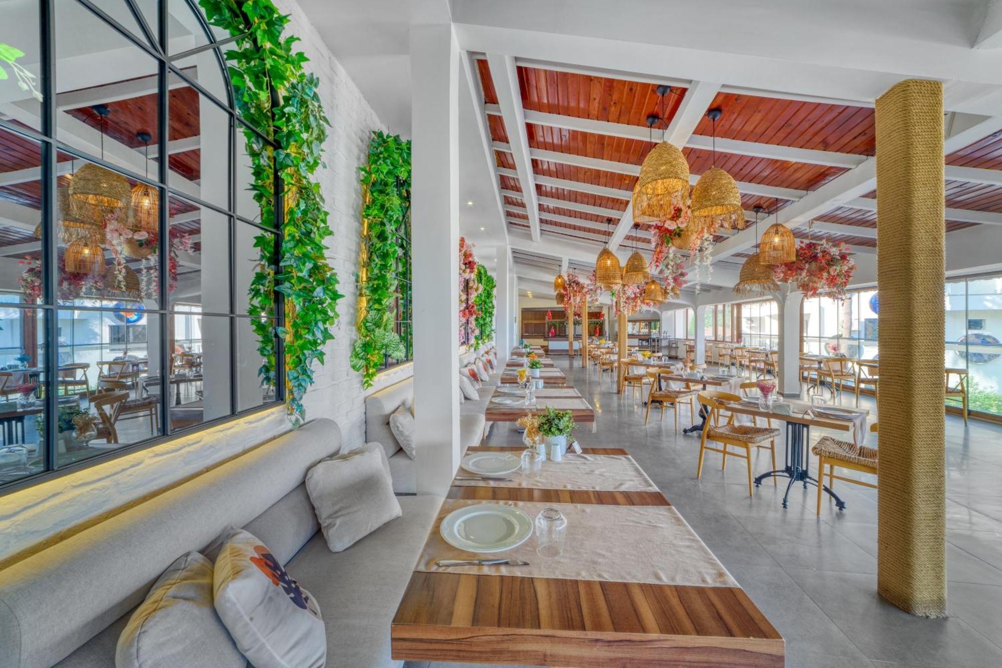 Illusion Beach & Clubhotel - Adults Only Alanya Exterior foto
